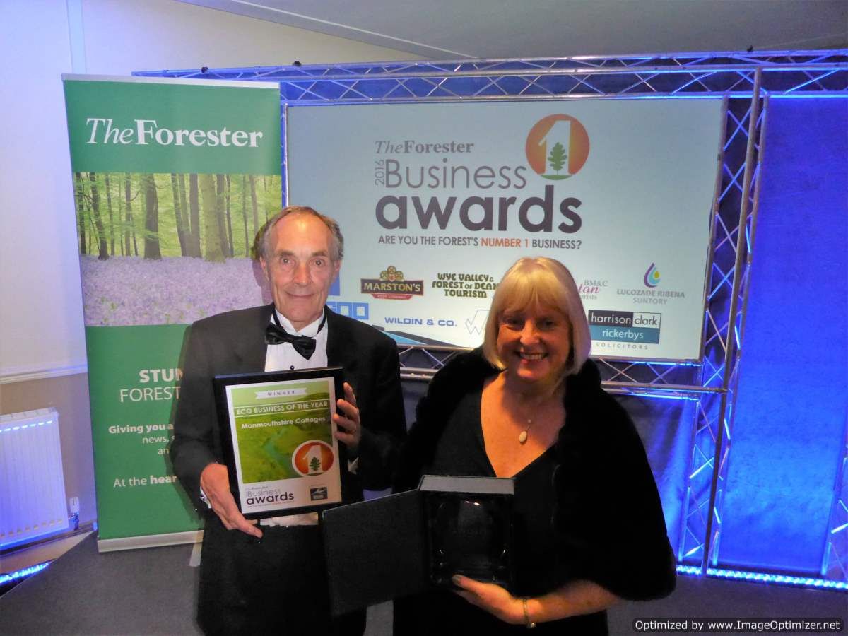 Monmouthshire Cottages wins Eco Business Award 2016